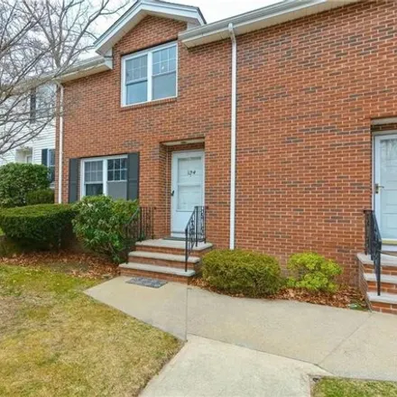 Buy this 2 bed townhouse on 174 Forestwood Drive in North Providence, RI 02904