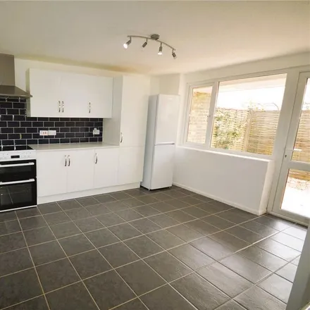 Image 3 - Hunton Down Lane, Winchester, SO21 3QB, United Kingdom - House for rent