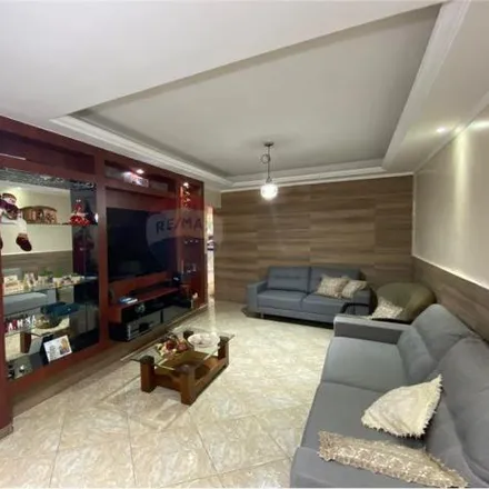 Buy this 2 bed apartment on Avenida Senador Almino Afonso in Irajá, Rio de Janeiro - RJ