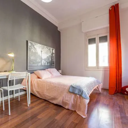 Image 5 - Fabra Campos, Carrer de les Comèdies, 46002 Valencia, Spain - Apartment for rent