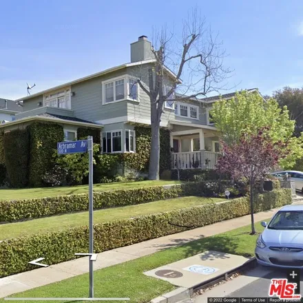 Image 2 - 509 Wynola Street, Los Angeles, CA 90272, USA - House for rent
