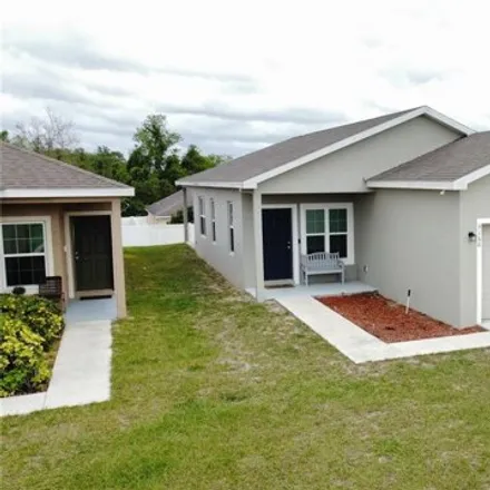 Image 3 - 3132 Whispering Trails Avenue, Winter Haven, FL 33884, USA - House for sale