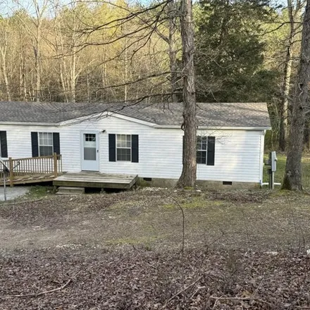 Buy this studio apartment on 941 Bowater Road in McMinn County, TN 37309