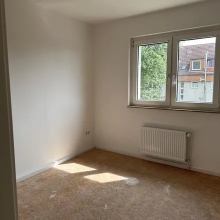 Rent this 3 bed apartment on Hänselweg 32 in 44339 Dortmund, Germany