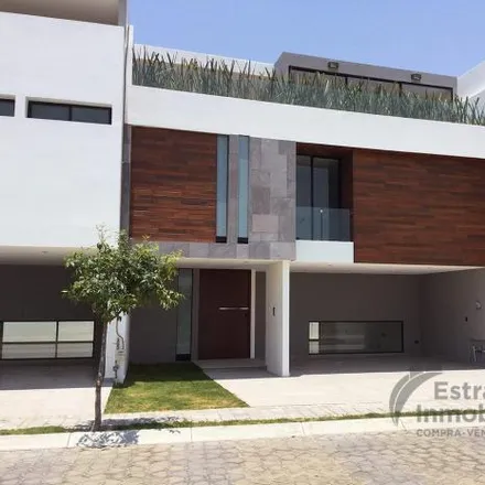 Image 2 - unnamed road, Lomas de Angelópolis, 72830 Distrito Sonata, PUE, Mexico - House for sale