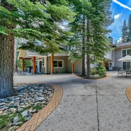 Image 9 - 39 Eloise Avenue, Tallac Village, South Lake Tahoe, CA 96150, USA - House for sale