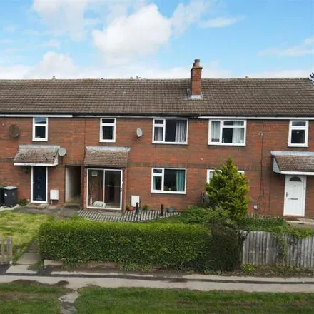 Buy this 3 bed townhouse on Crane Way in Cranfield, Bedfordshire