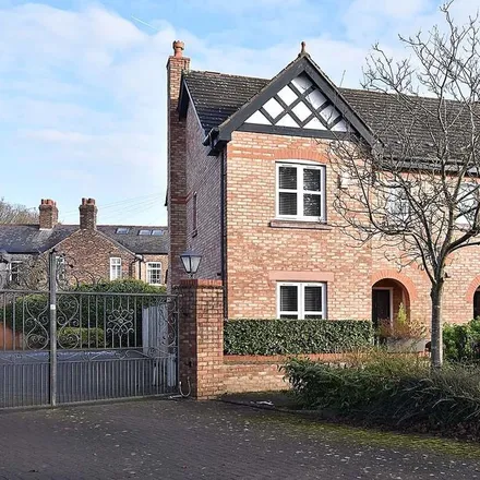 Rent this 3 bed house on Knutsford and District Community Hospital in Cranford Avenue, Knutsford