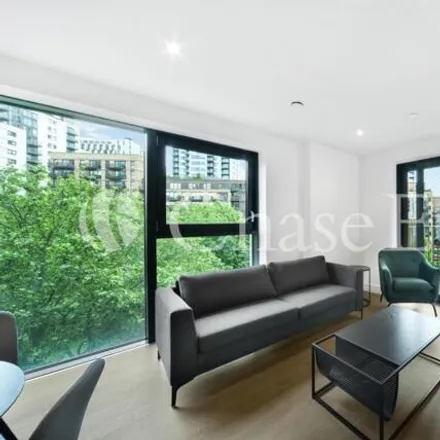 Image 2 - Hawksbury Heights, Londres, Great London, Elephant and castle se17 - Room for rent