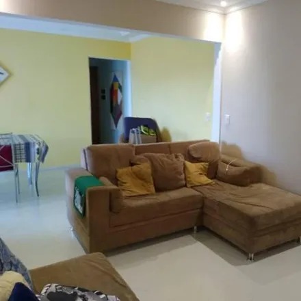 Buy this 3 bed apartment on Rua Francisco Alves 35 in Boa Vista, São Caetano do Sul - SP