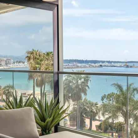Image 2 - 58 Boulevard de la Croisette, 06400 Cannes, France - Apartment for sale