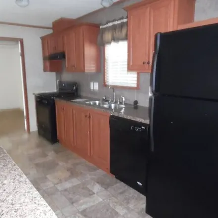 Buy this studio apartment on 143 Northbrook Street Southeast in Gaines Charter Township, MI 49548