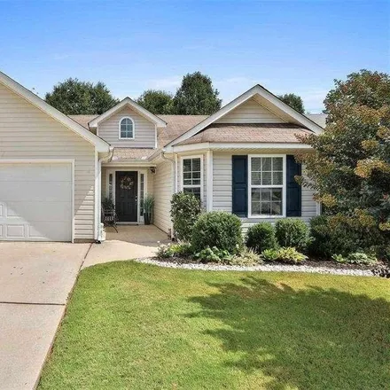 Rent this 3 bed house on 82 Green View West in Newnan, GA 30265