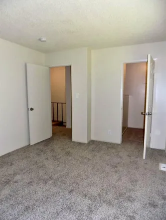 Image 7 - 2676 #101 West Fairmont Avenue, Fresno, CA 93705, USA - Townhouse for sale