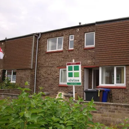 Rent this 3 bed townhouse on 31 Downing Close in Mildenhall, IP28 7PB