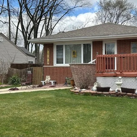 Buy this 3 bed house on 3632 West 116th Place in Chicago, IL 60655