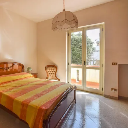 Image 2 - Nicotera, Cava Romana, 89844 Nicotera VV, Italy - Apartment for rent