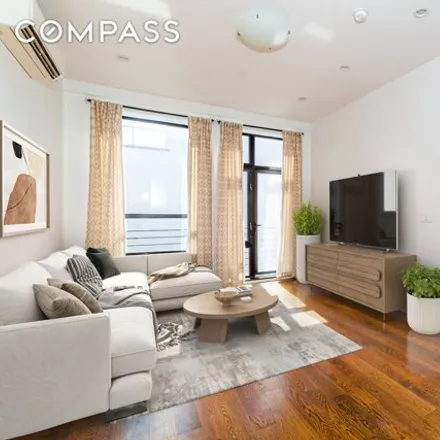 Buy this 3 bed condo on 655 Franklin Avenue in New York, NY 11216