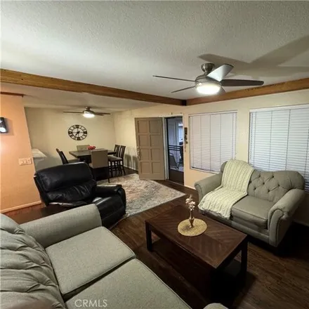 Image 2 - 5, 22191 Center Pointe, Lake Forest, CA 92630, USA - Condo for rent