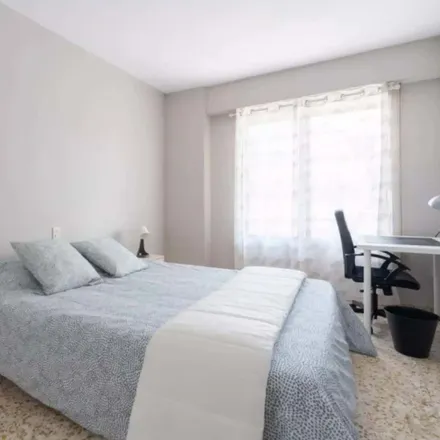 Rent this 4 bed room on Calle Lope de Vega in 12080 Castelló de la Plana, Spain