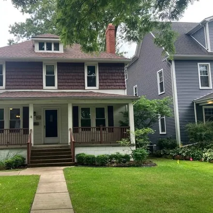 Buy this 3 bed house on 419 Saint Clair St in Grosse Pointe, Michigan