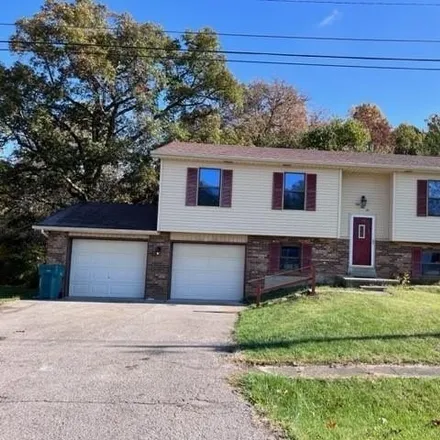 Buy this 3 bed house on 166 Boone Trace in Radcliff, KY 40160
