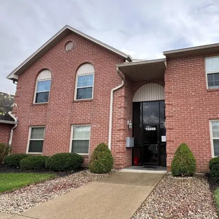 Buy this 2 bed condo on 10493 West Road in Harrison, OH 45030