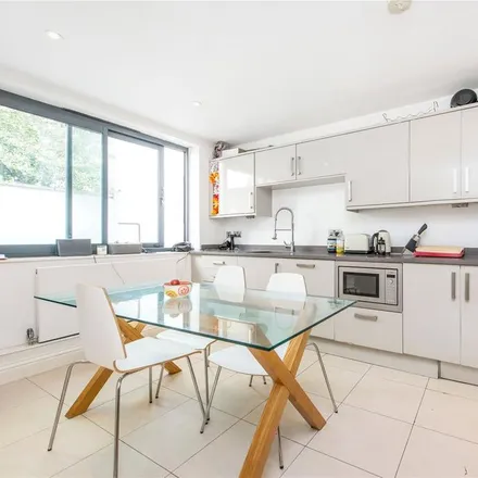 Rent this 3 bed house on 1-5 Charlton King's Road in London, NW5 2SA