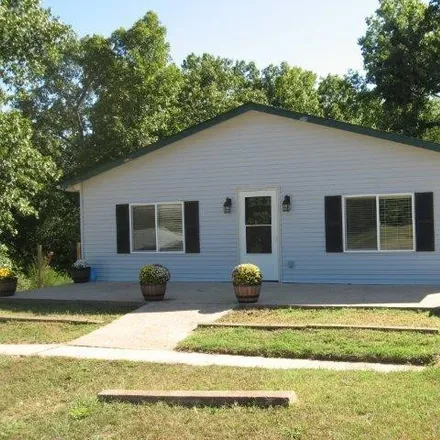 Buy this 4 bed house on 2001 Central Boulevard in Bull Shoals, Marion County