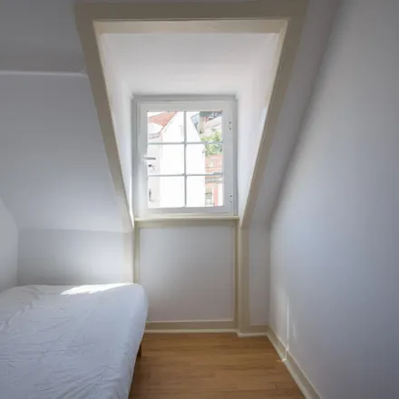Rent this 3 bed apartment on Farmácia Bastos de Andrade in Calçada de Santo André 109, 1100-495 Lisbon