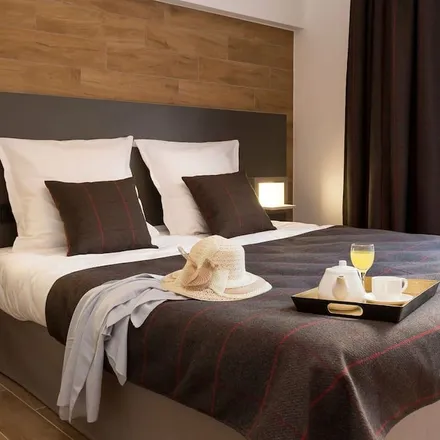 Rent this 2 bed apartment on 74400 Chamonix-Mont-Blanc