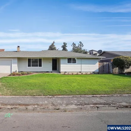 Buy this 3 bed house on 180 44th Avenue Southeast in Marion County, OR 97317