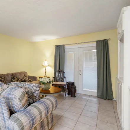 Image 3 - 1950 Paine Avenue, Eggleston Heights, Jacksonville, FL 32211, USA - Condo for sale