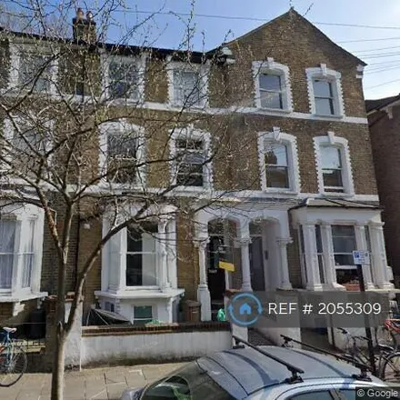 Rent this 4 bed apartment on Reighton Road in Upper Clapton, London