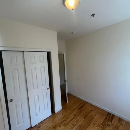 Rent this 3 bed apartment on 201 Camden Street in Newark, NJ 07103