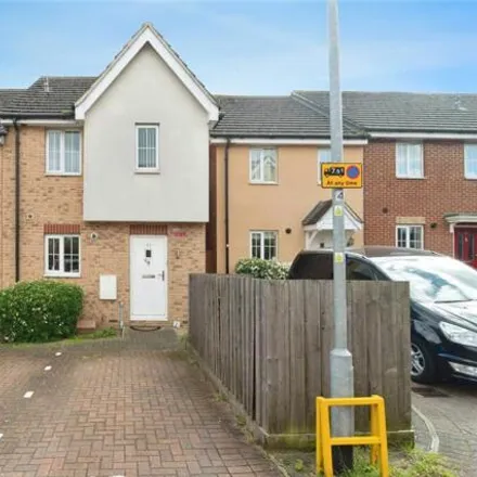 Buy this 2 bed house on St Stephens Crescent in Chadwell St Mary, RM16 4AU