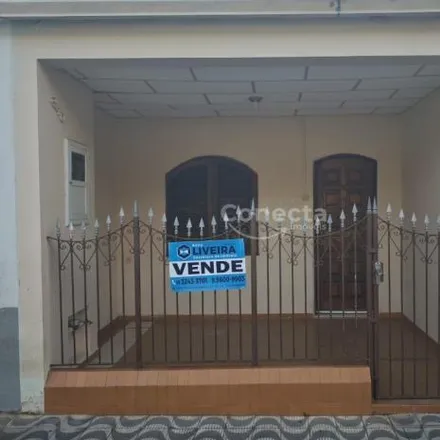 Buy this 2 bed house on Rua Galileu Gagetti in Bairro da Chave, Votorantim - SP