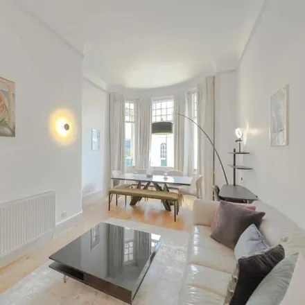 Rent this 3 bed room on 15 Stanhope Mews South in London, SW7 4TF