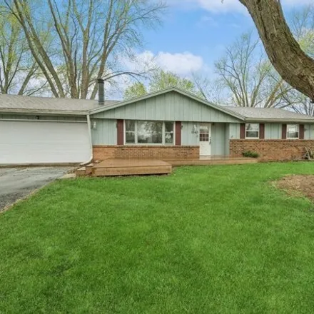 Buy this 3 bed house on 5539 Falmouth Drive in Rockford, IL 61109