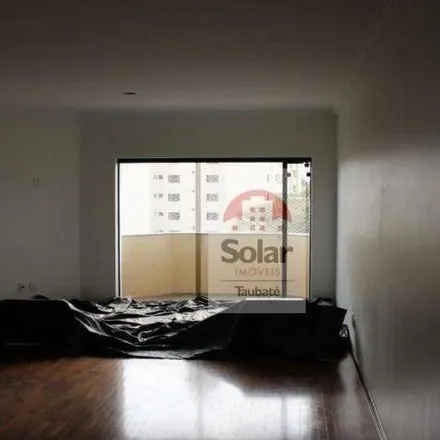 Buy this 3 bed apartment on Rua Conselheiro Moreira de Barros in Centro, Taubaté - SP