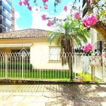 Buy this 5 bed house on Rua Eça de Queiroz in Petrópolis, Porto Alegre - RS