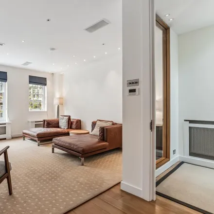 Rent this 3 bed house on 5 Belgrave Square in London, SW1X 8PH