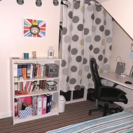 Rent this 9 bed townhouse on 145 Hubert Road in Selly Oak, B29 6ET