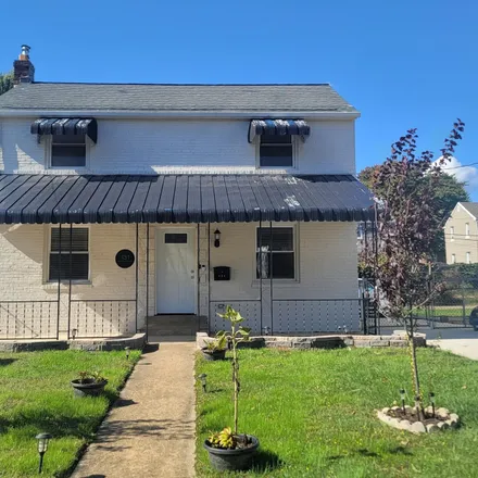 Buy this 3 bed house on 131 Riverview Drive in Collins Park, New Castle County