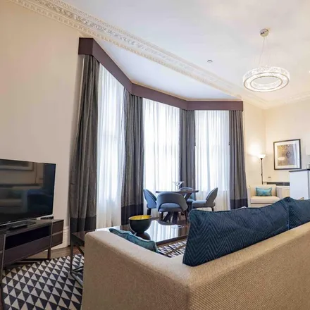 Rent this 2 bed apartment on Fraser Suites Kensington in 75 Cromwell Road, London