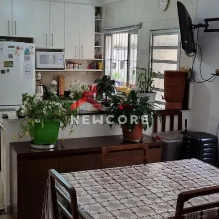 Buy this 3 bed house on Rua Ludovico Casadel in Bom Clima, Guarulhos - SP