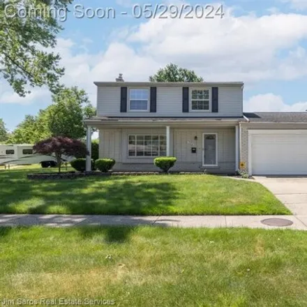 Buy this 3 bed house on 3330 Girard Drive in Warren, MI 48092