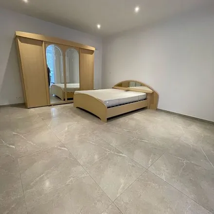 Rent this 1 bed apartment on Rue Eugène Ysaye 5 in 4000 Angleur, Belgium