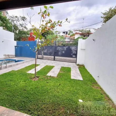 Buy this 4 bed house on unnamed road in Fracc. Junto Al Río, 62584 Cuernavaca