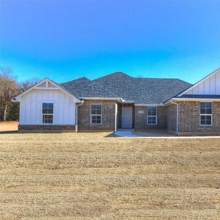 Buy this 5 bed house on E1050 Road in Lincoln County, OK